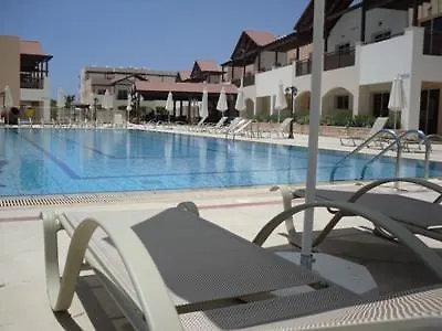 Apartman Elysian Fields & No. 302, Block B2 Terszefánu